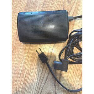 Singer Sewing Motor Controller 619494-001 CR 303 Foot Pedal 3 prong attachment